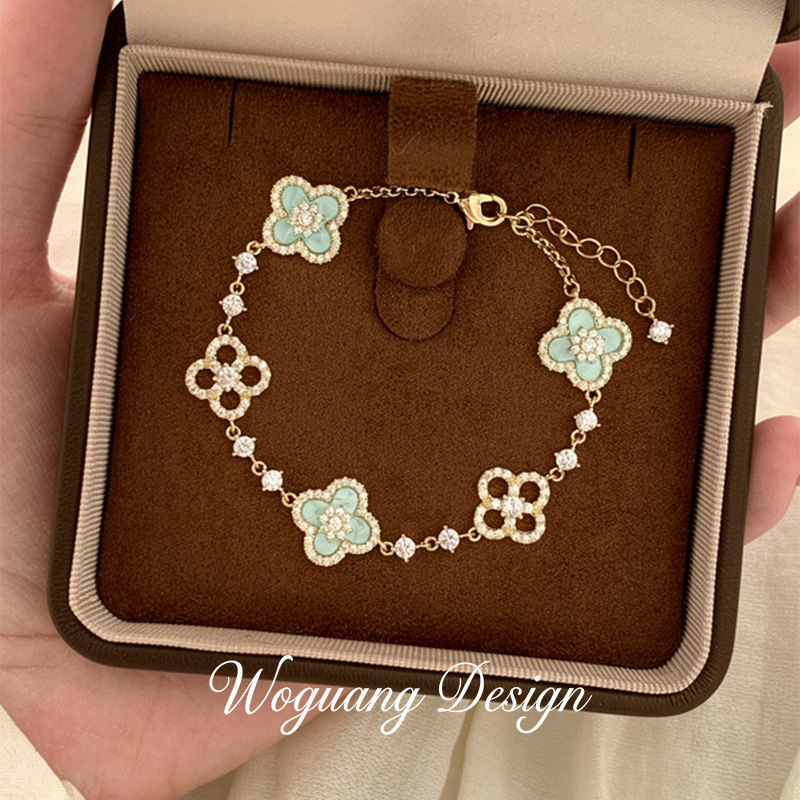 "Gold Chain with Green Accents" Real Gold Electroplated Zircon Flower Bracelet, Niche Design Bracelet, Light Luxury and High-End Feel Jewelry for Women