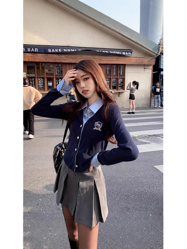 假两件拼接polo领衬衫女春秋设计感小众别致修身衬衣短款长袖上衣|undefined