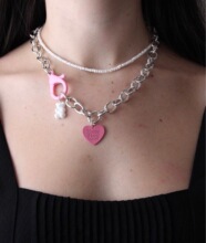 亚克力粉色爱心小吊坠项链女2022年新款潮网红嘻哈个性甜酷配饰