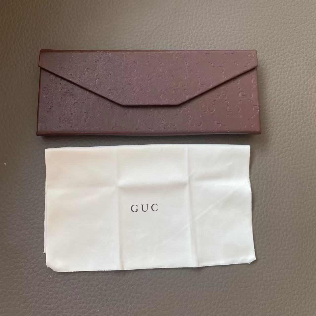 Fábrica al por mayor directa de una sola pieza de caja de espejos de alta calidad caja de almacenamiento gafas de sol gafas de sol caja de gafas de sol