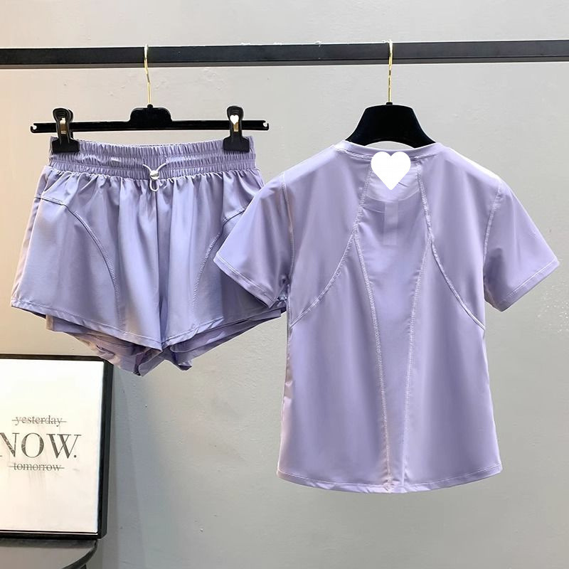 速乾性ランニングスポーツスーツ女性の夏ルーズ痩身フィットネス Tシャツバドミントンショーツヨガウェア 2 点セット|undefined