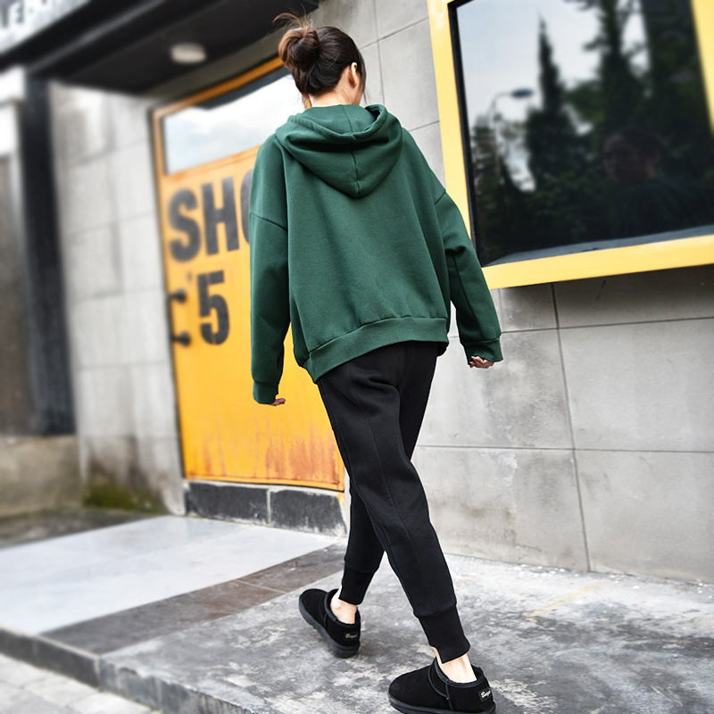플러시 두꺼워진 스웨터와 스웨트 팬츠 슈트 가을 겨울 신상 학생용 긴팔 솔리드 컬러 후드 탑 하렘 팬츠 투피스 슈트