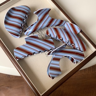 �͹Ŷ����{��ϵ�l�yץ�A�߼���С�����X�����~�A���s���|�P�l�l�A