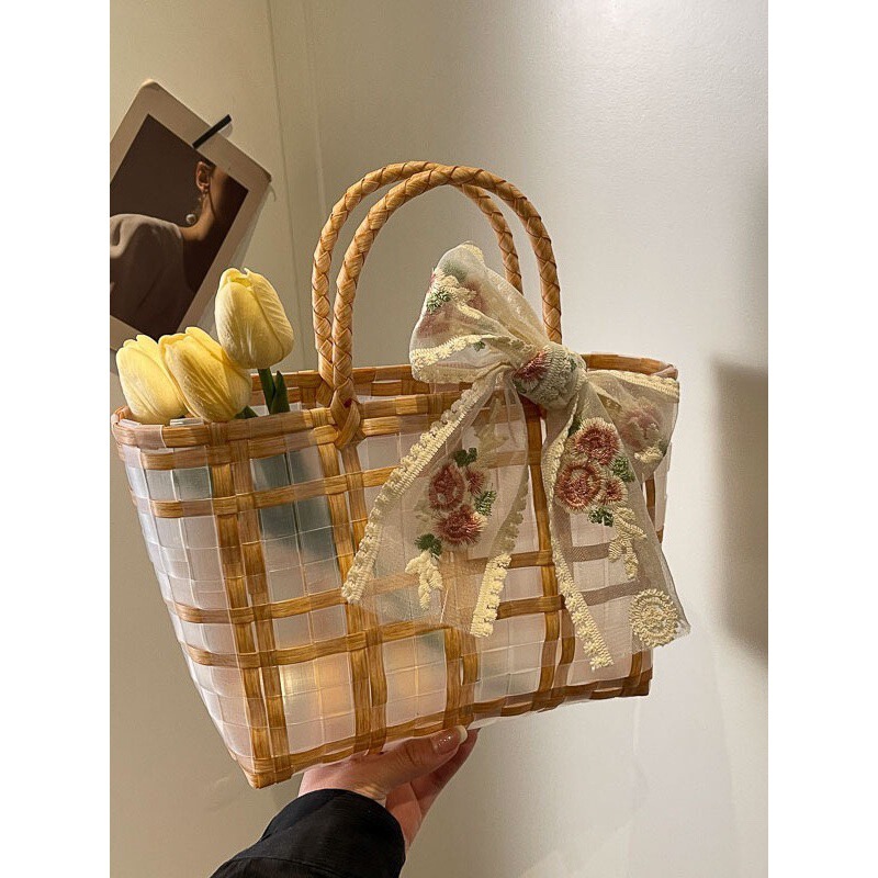 Accompanying Ceremony Female Bridesmaid Gift Box Girl's Heart High-end Ins Birthday Gift Box Mother's Day Empty Box Basket Handbag