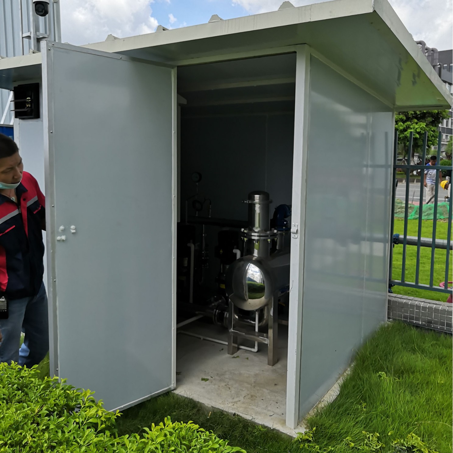 户外一体化泵房【户外式自来水增压一体化泵房】