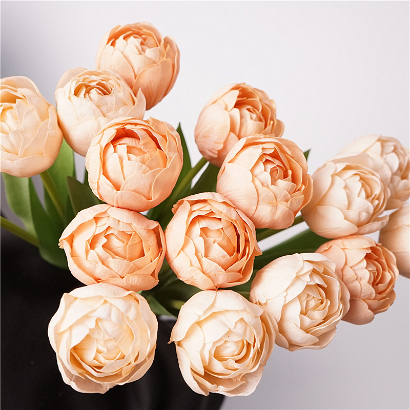 Lujo ligero simulación de camélia Tulip habitación decoración de la sala de estar decoración de alojamiento residencial ramo de flores de mano posando props de fotografía