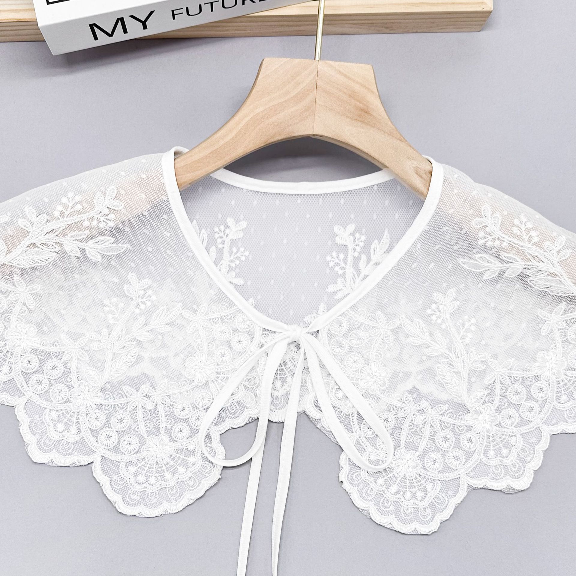 Collar de encaje de mujer verano blanco universal bordado correa de decoración collar pequeño chal nuevo precio de fábrica transfronterizo