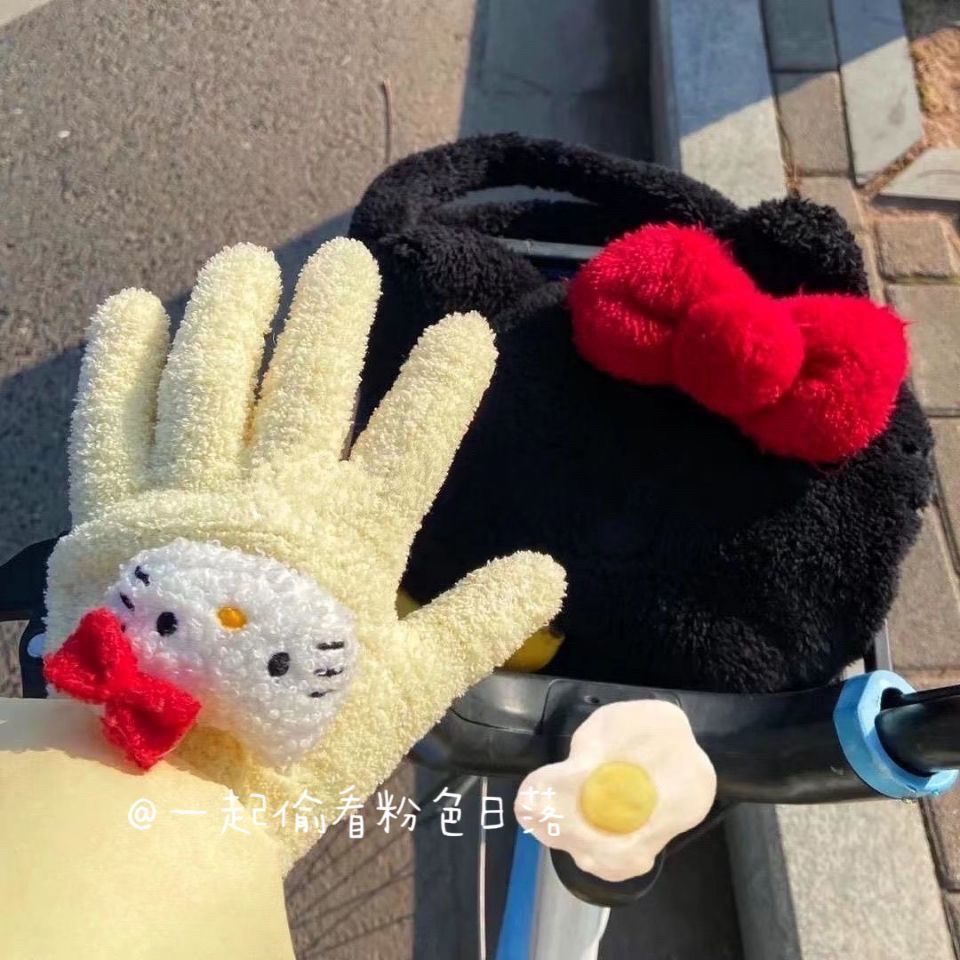 헬로 키티 장갑과 함께 작은 빨간 책 겨울 따뜻한 산호 양털 사탕 컬러 봉제 5 손가락 고등학교 학생 조수