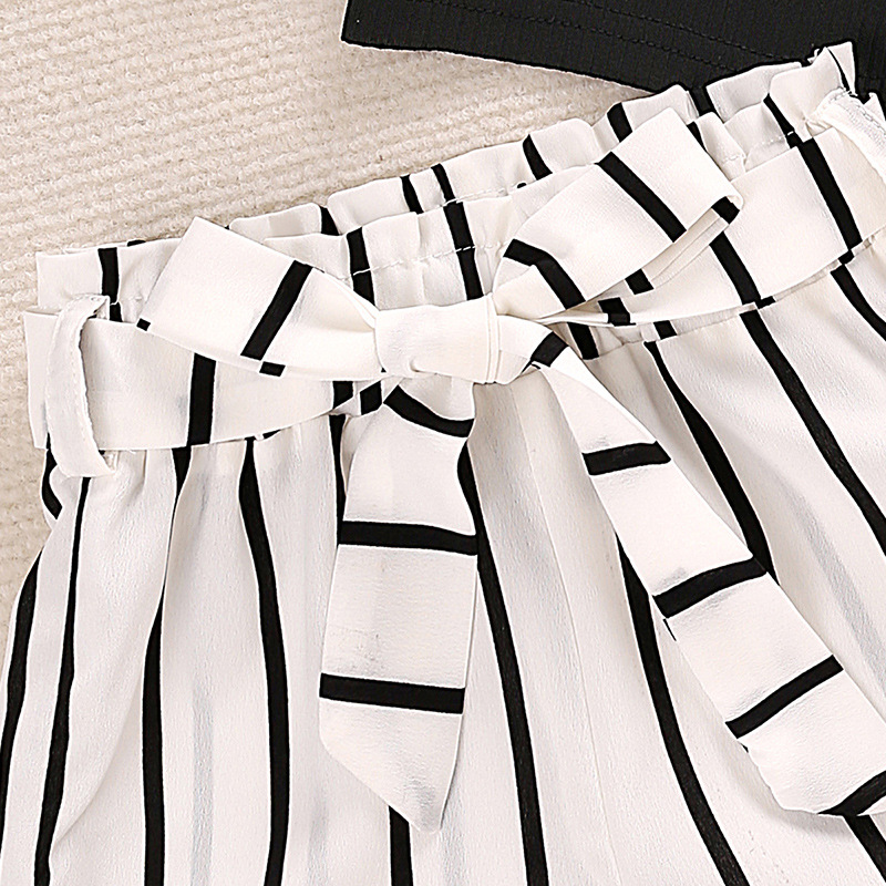 2024 Zomer nieuwe Koreaanse editie meisjes met korte mouwen en shorts, tweedelige set voor kinderen_voghion.com