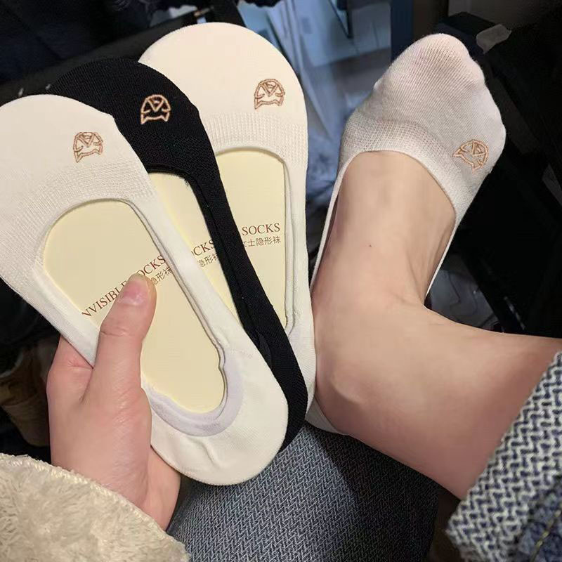 Boat socks women's silicone non-slip heel socks women's short socks shallow Korean cute invisible thin cotton socks summer tide