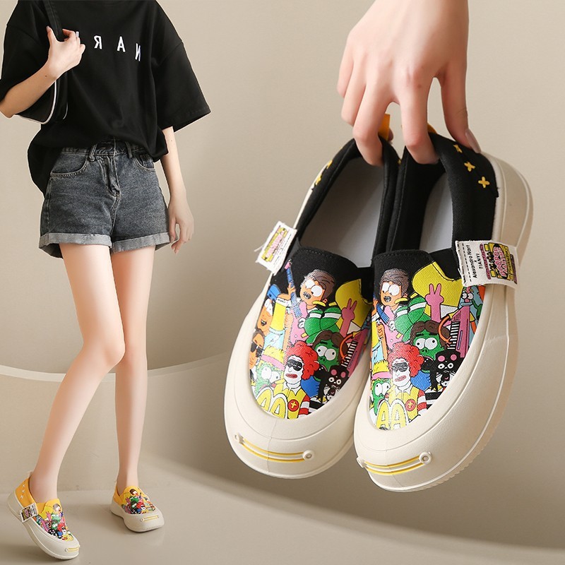 Lazy Shoes Women's 2023 Spring New Arrival Fashionable All-Match Cartoon Figure Women's Shoes Platform-Sole Casual Slip-on Canvas Shoes Lazy Shoes Women's 2023 Spring New Arrival Fashionable All-Match Cartoon Figure Women's Shoes Platform-Sole Casual Slip-on Canvas Shoes