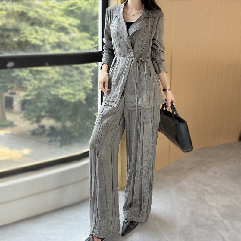 GraceChic Fashion Casual Suit per donna 2025 Blazer slim fit con taglio diagonale e plissettato, pantaloni lunghi, set due pezzi_voghion.com