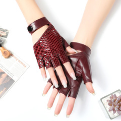 Leather half-finger gloves for women, open-toe, suitable for driving, riding, outdoor motorcycling, stylish, fitness, sports, dancing, trendy