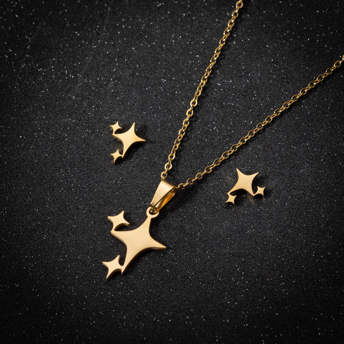 15g Weight PVD Coated 18K Gold Real Gold Plated Star 201 Stainless Steel Simple Style Waterproof Non Tarnish Earrings Necklace