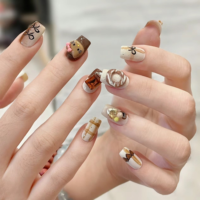 Spring and Summer Caramel Manicure Wearable Nails High-End Nail Stickers Japanese Style Cute Cartoon Cat Nail Stickers Nail Pieces