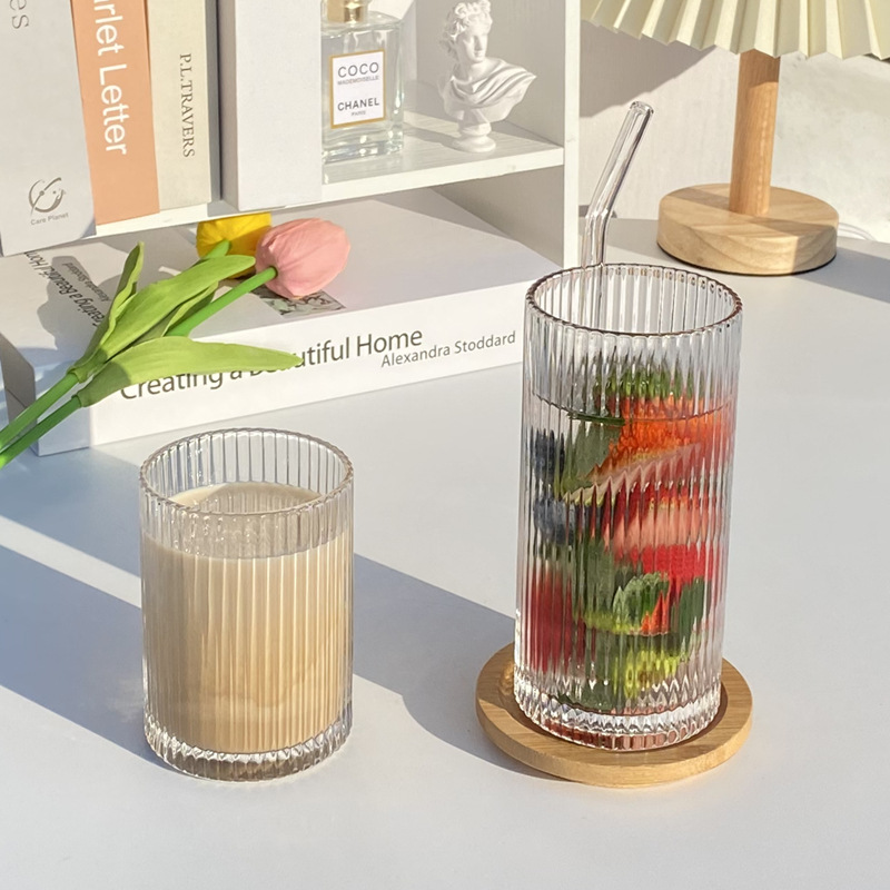 Tazas de vidrio a rayas verticales japonesas tazas de jugo caseras tazas de café rojo tazas de cóctel tazas de cerveza fría tazas de whisky