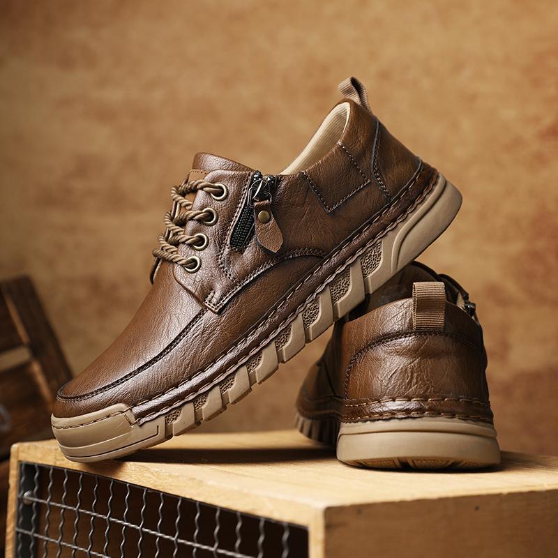 Cross-Border Popular Men's Shoes Casual Shoes 2025 New Lightweight Soft Sole Shoes Driving Low-Top Retro Handmade Small Leather Shoes