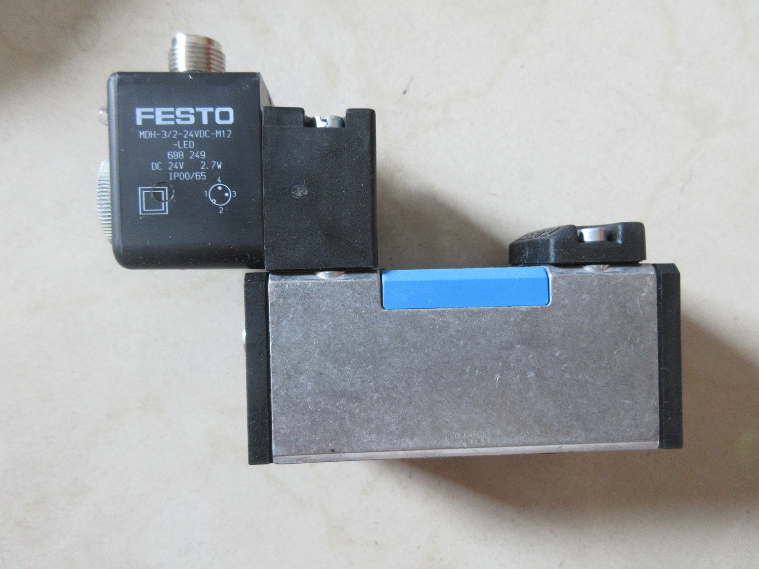 A028*全新原装  FESTO 费斯托  MDH-5/2-D-1-M12-C 197125   现货