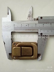 Lock manufacturer wholesale metal luggage accessories Taiping buckle wooden box lock iron lock can be customized