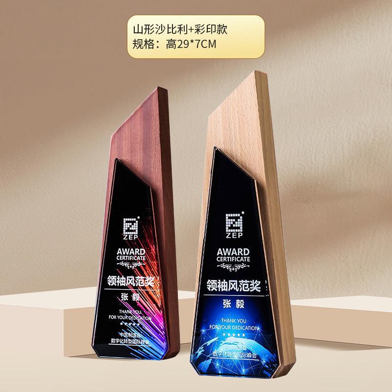 Trofeos de cristal coloridos personalizados metales de alta calidad creativos de resina de pentacos excelentes empleados medalla de grabación ordenada chapado en oro