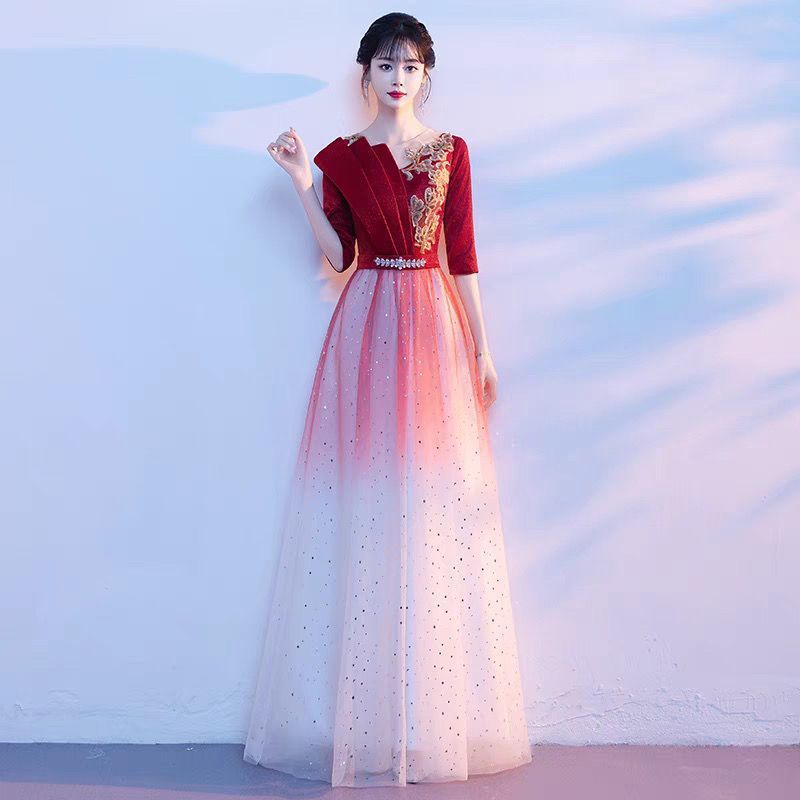 コーラスパフォーマンス服新しい大人の赤い歌コンクールイブニングドレス中高年コーラスパフォーマンス服高級学生|undefined