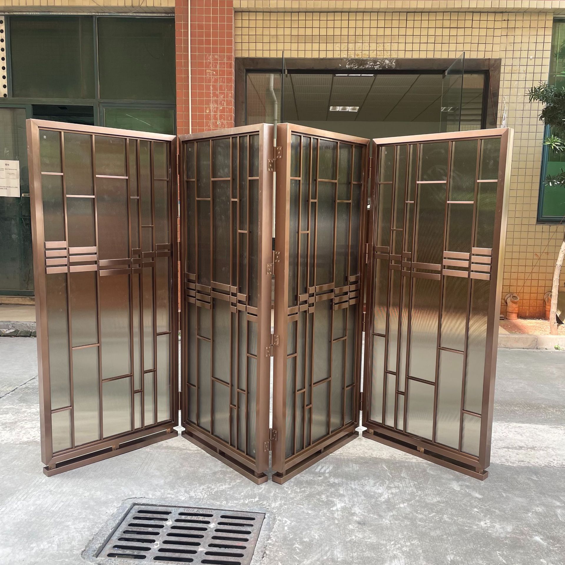 50FDD3B2F80B78A30D85C573DE44B5