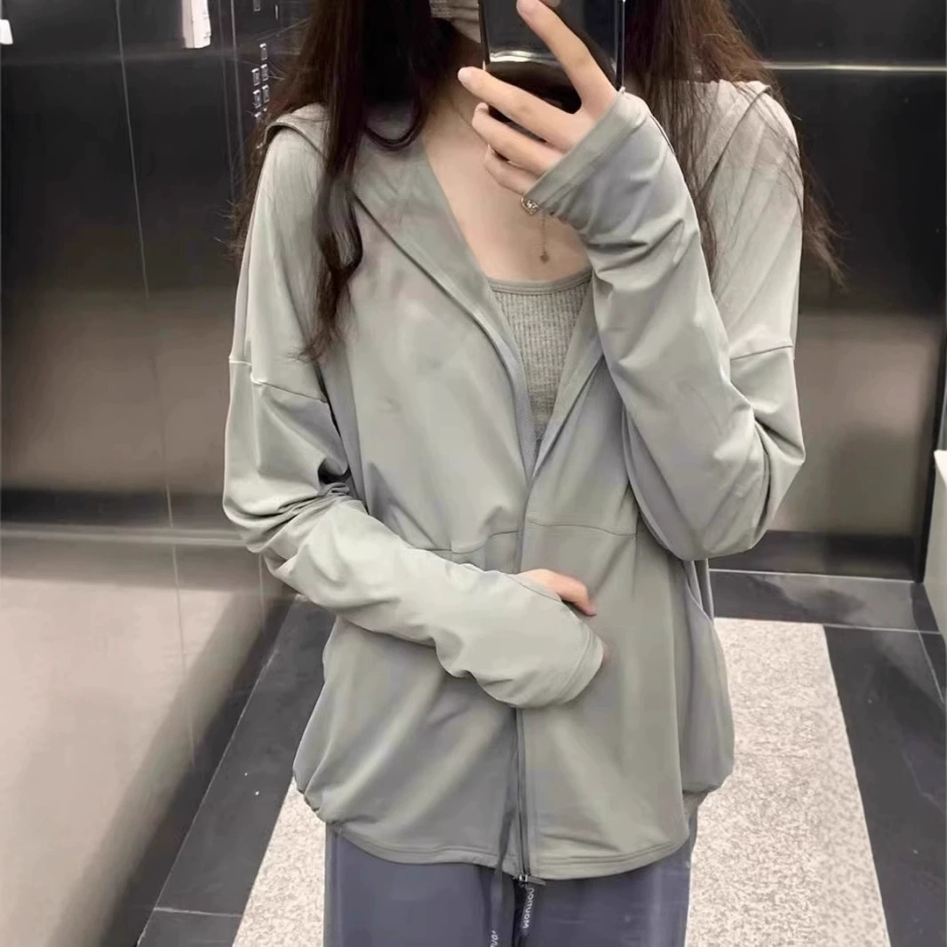 Солнцезащитная одежда с капюшоном из ледяного шелка, уличная солнцезащитная одежда, женская свободная летняя одежда 2025, новый кардиган, весенне-летняя тонкая куртка