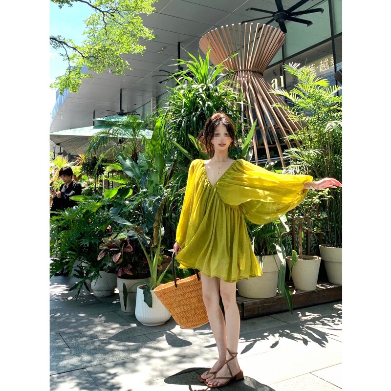 Vacation Style Strappy Backless V-Neck Long-Sleeved Dress for Women Summer French Loose Green Skirt Casual A-Line Skirt