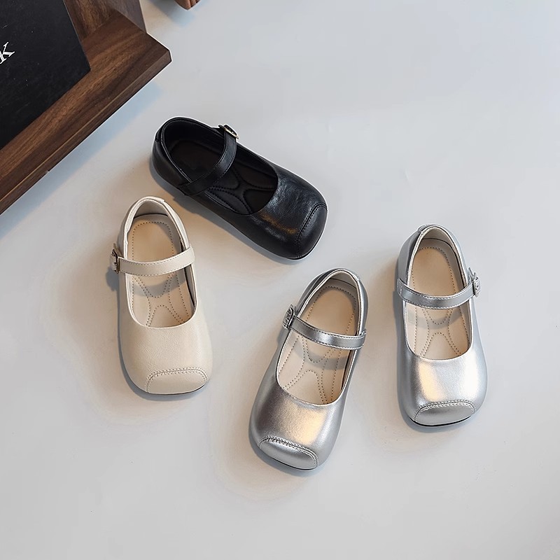 Girls' Small Leather Shoes, Little Girl Princess Shoes, Fashionable Korean Soft-Soled Baby Girl's Beanie Shoes 2025 Spring & Fall New Style
