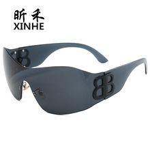 �羳�W�����ư͌���̫��R�o���B�wƬ����ī�R�r����Ůʿ�ٴ����R