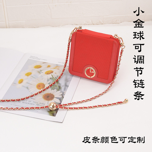 Cross-border wholesale: Customizable small golden ball crossbody chain bags, adjustable leather straps, Chanel-style shoulder strap accessories