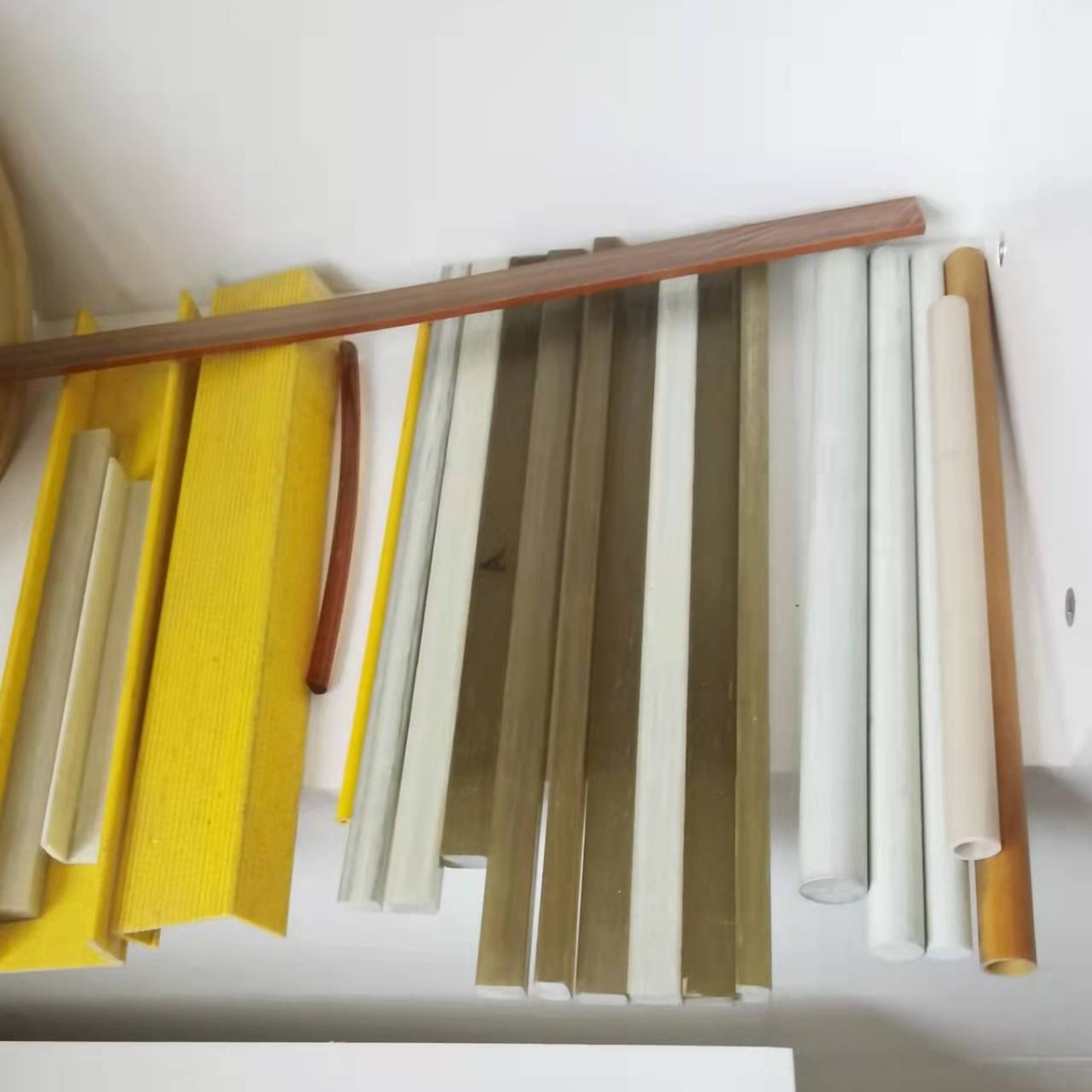 玻璃钢管、圆管 现货供应30*24/22*16/50*44/40*10mm