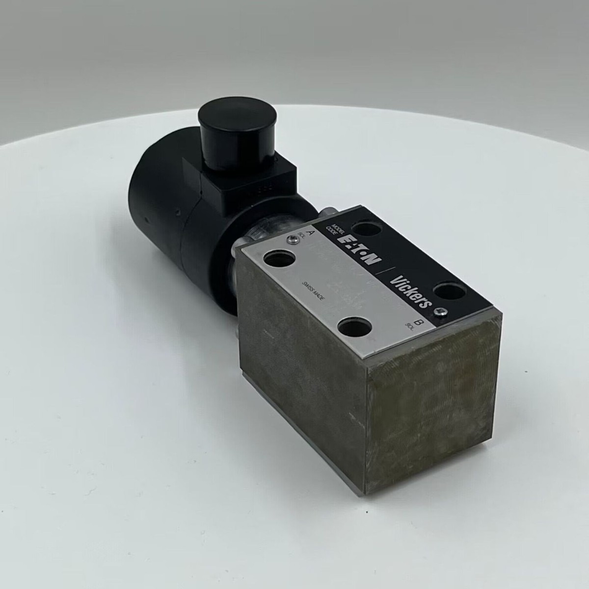 威格士液压阀DG3VP-3-102A-VM-U-H-20 DG3VP-3-103A-VM-U-H-20