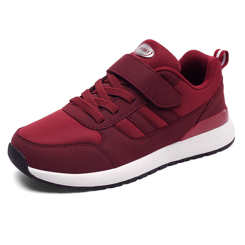 Zapatos de madre primavera para mujer nuevos zapatos deportivos de mediana edad y ancianos de suela suave estilo de pareja casual zapatos para caminar para papá cabello de una pieza