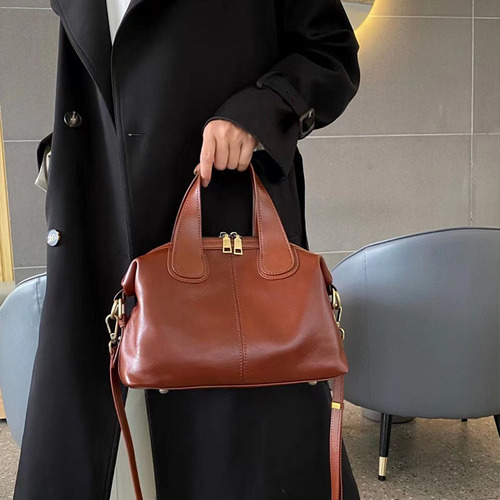 Women's Genuine Leather Tote Bag  New Arrival Large Capacity Crossbody Bag High-End Retro Cowhide Women's Bag Large Bag