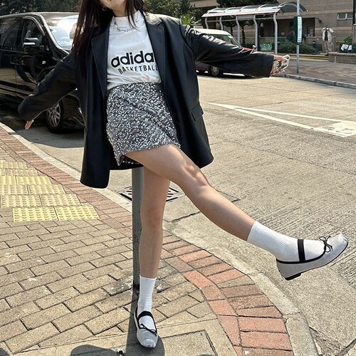 2025 Spring and Autumn High-End Retro Black Leather Suit Jacket for Women - Loose Hong Kong Style Trend