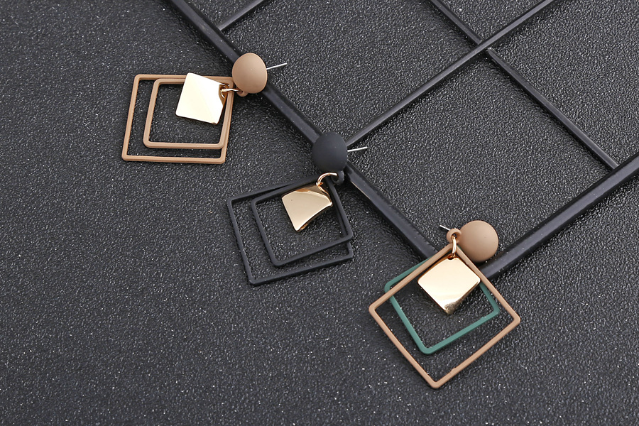 1 Pair Artistic Round Square Plating Alloy Drop Earrings display picture 4