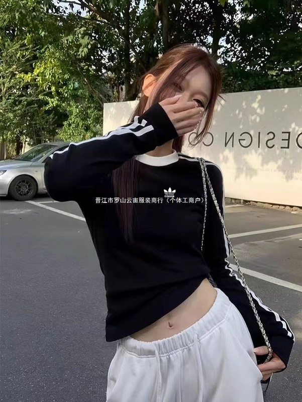 跨境外贸原单三叶草刺绣圆领正肩长袖T恤打底衫弹力修身上衣女装|undefined