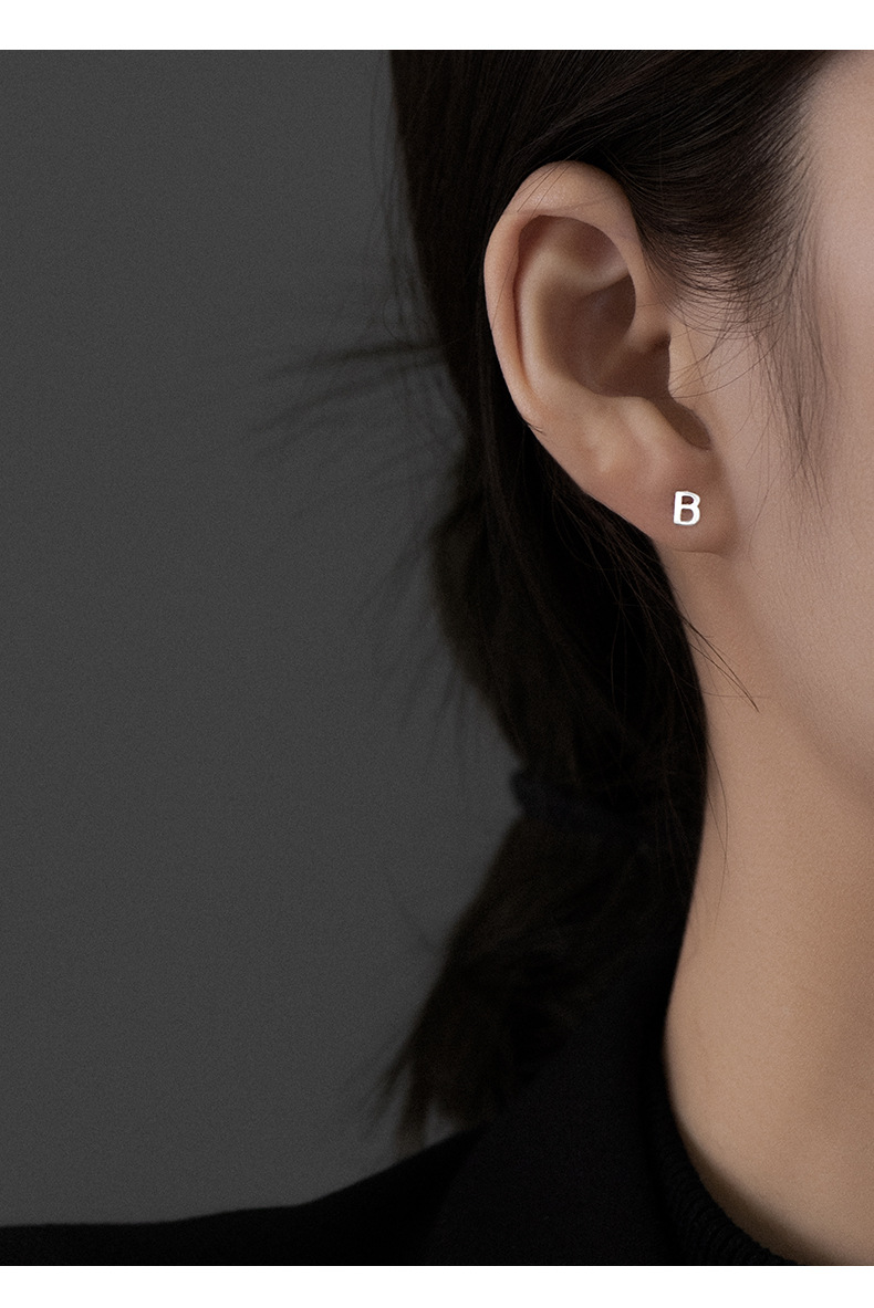 Simple Style Letter Sterling Silver Plating Ear Studs 1 Piece