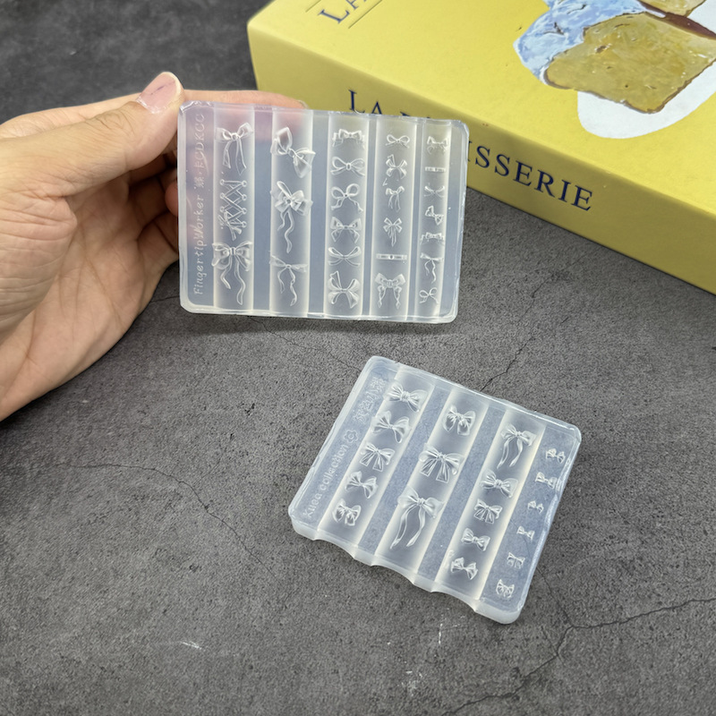 スイートガールリボンネイルアートモールドクリームリボンシリコーン彫刻研削ツール接着剤研削ツールネイルアートアクセサリー|undefined