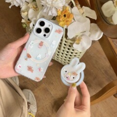 水色の小さなクマの楽しい漫画風マグネット式スタンド、iPhone 17/16/15 Pro/13用フルカバー保護ケースに適しています