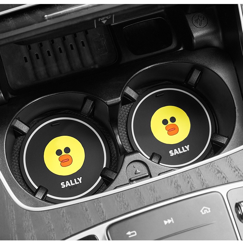 Brown Bear Co-Branded Car Cup Mat, Universal Storage Mat, Car Anti-Slip Mat, Cartoon Decoration for the Car, Car Accessories