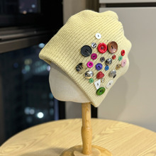 新款五彩纽扣毛线帽子女秋冬季个性堆堆帽显脸小针织帽情侣冷帽潮
