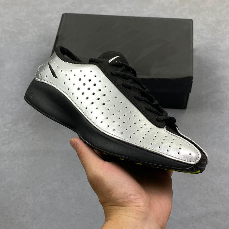 Original Superfly Perforated Sneakers for Spring and Summer, Casual Large-Hole Breathable Commuter Shoes, Daily Fitness Training Running Shoes Original Superfly Perforated Sneakers for Spring and Summer, Casual Large-Hole Breathable Commuter Shoes, Daily Fitness Training Running Shoes