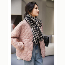 日韓系2023春冬季設計感菱形空間 V領 輕薄好疊穿棉服外套女