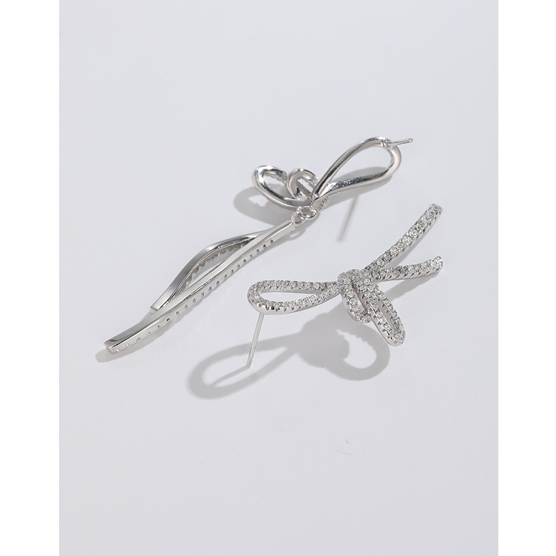 925 plata esterlina completo diamante arco borla pendientes femeninos de alto grado pendientes de nicho diseño asimétrico largo pendientes