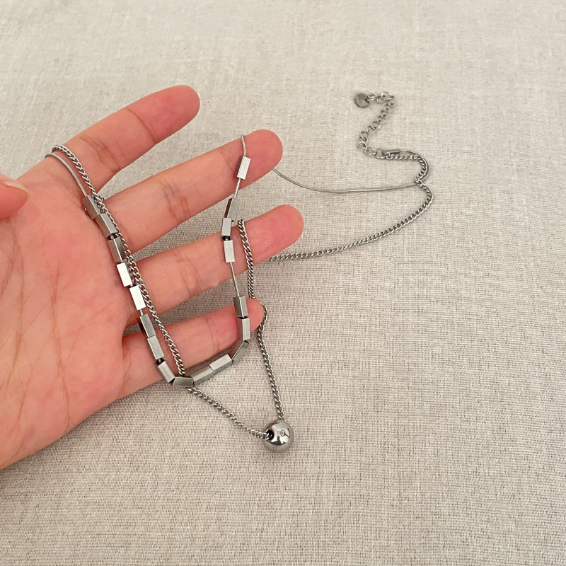 Small square double-layer snake bone titanium steel necklace with feminine temperament, simple slimming accessories,_voghion.com