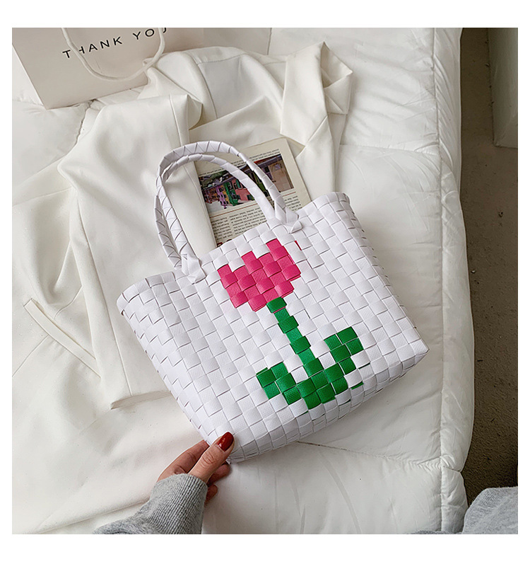 Fashion Woven Flower Portable Bag display picture 49