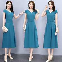 专柜正品真丝连衣裙女2025夏季新款高级感气质洋气修身显瘦长裙子