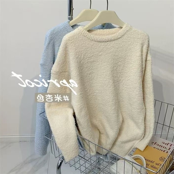 Soft Apricot-Colored Coral Fleece Crew Neck Sweatshirt for Women, Loose Fit, Half Fleece, Warm Knitted Sweater for Women, Autumn and Winter Soft Apricot-Colored Coral Fleece Crew Neck Sweatshirt for Women, Loose Fit, Half Fleece, Warm Knitted Sweater for Women, Autumn and Winter